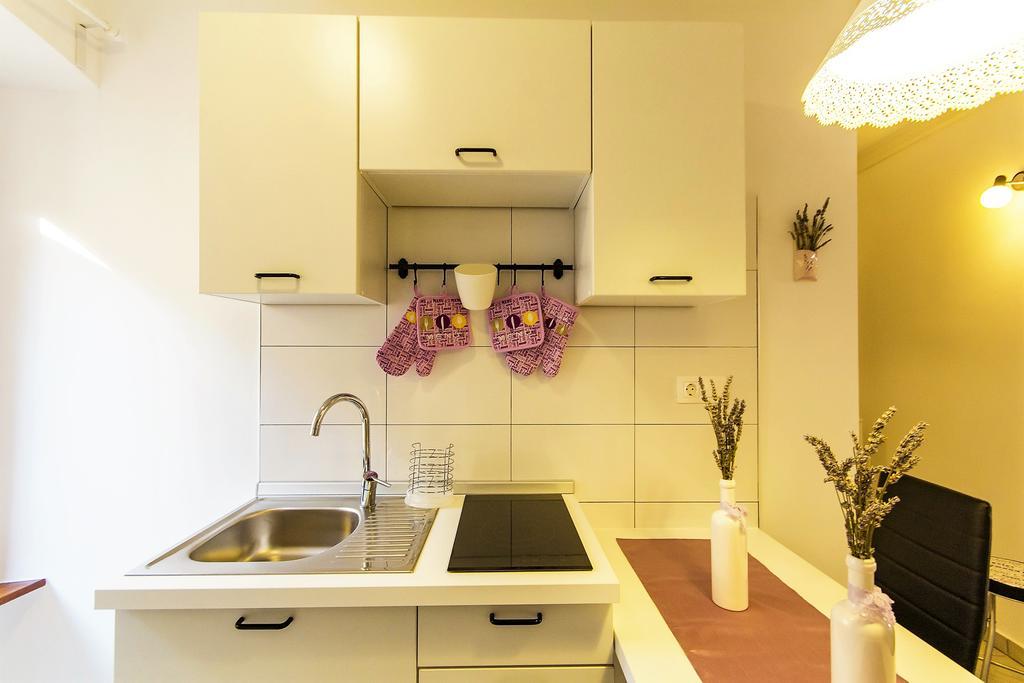Center Apartment Lori Πούλα Εξωτερικό φωτογραφία